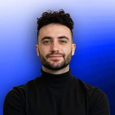 Portrait de Romain Petit, fondateur de Guide Freelance